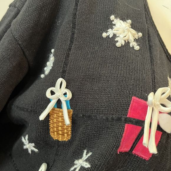 Longaberger Homestead Plus Size Cardigan Sweater Holiday Beads Baskets Black 3X - Picture 4 of 9
